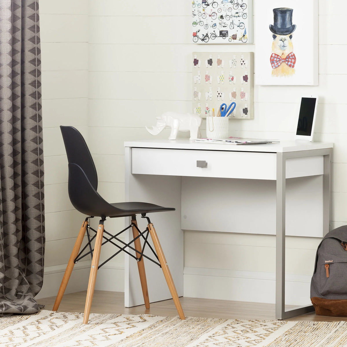 Contemporary White Desk D237